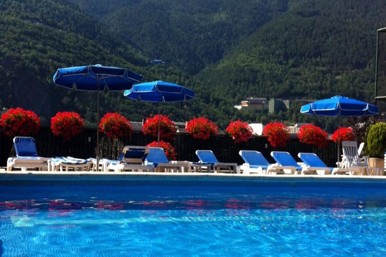Hotel Pyrenees Андорра-ла-Велья Экстерьер фото