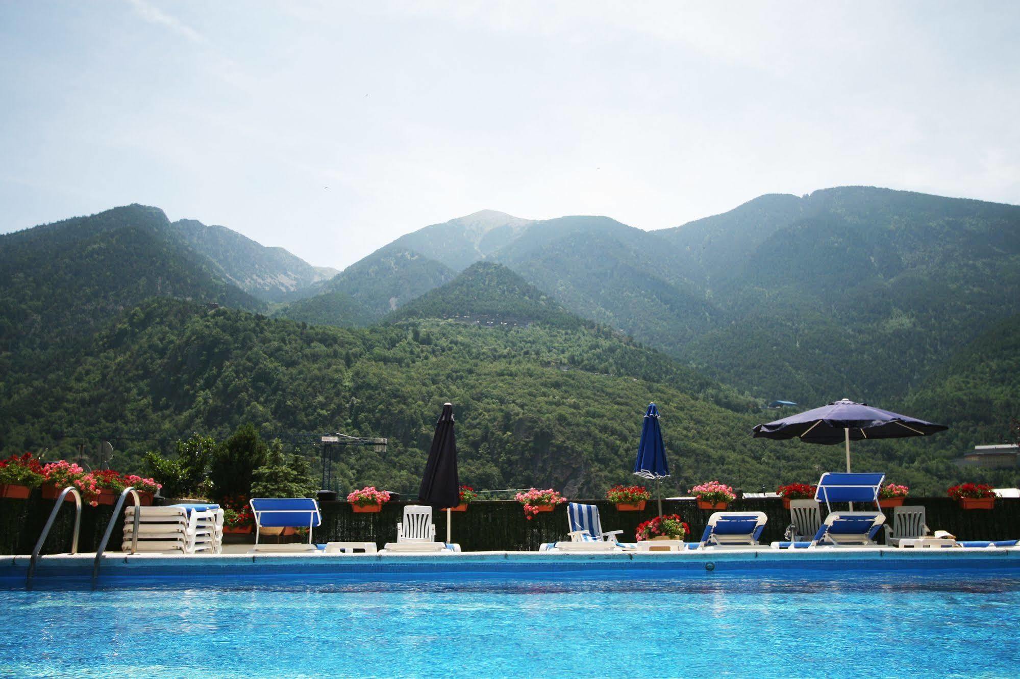 Hotel Pyrenees Андорра-ла-Велья Удобства фото